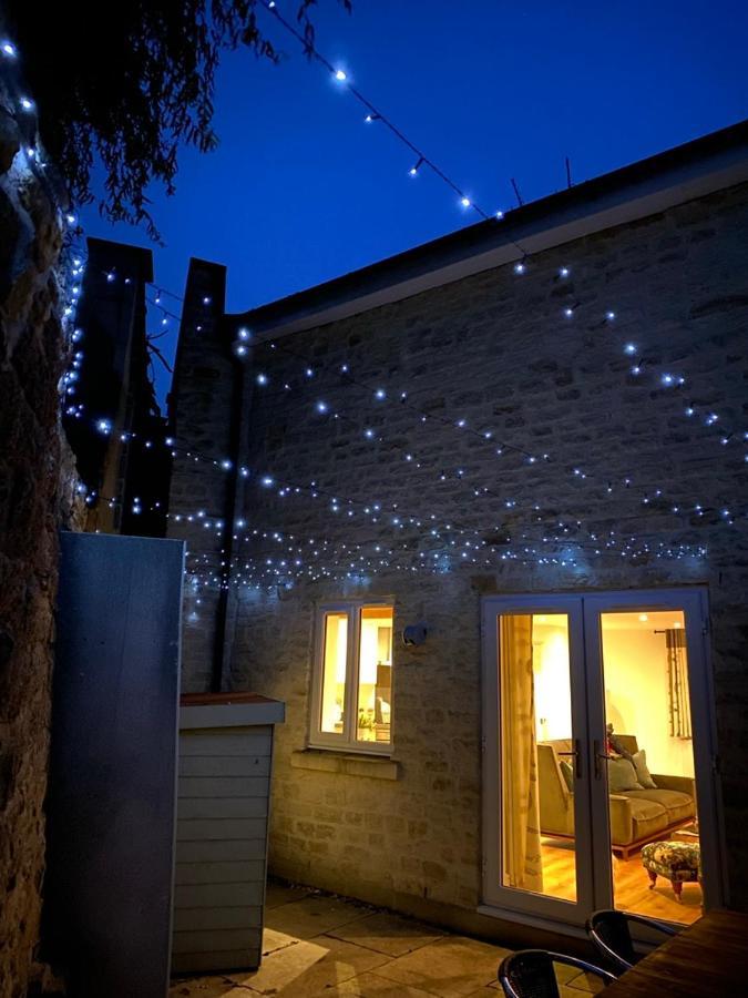 Burgess Yard 2-Bedroom Cottage, Bath Exteriör bild